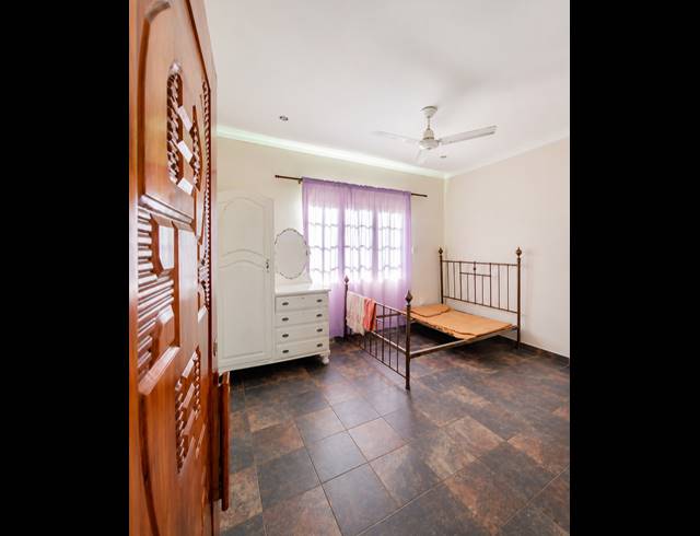 4 BEDROOM FREESTANDING FOR SALE IN CLANSTHAL
